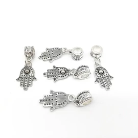 HAMSA KÉZ + MEDÁLTARTÓ